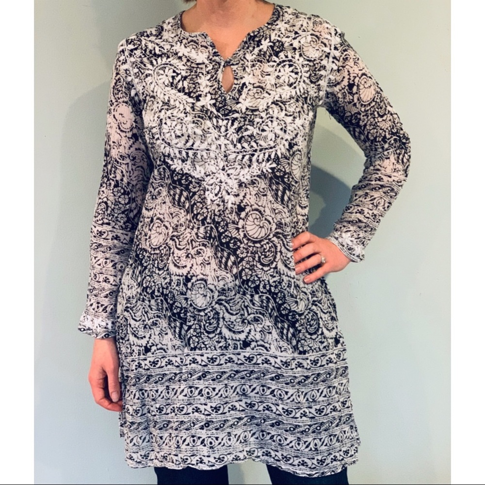 Rah Indian tunic top.  SO SOFT!!  Excellent.  MED.